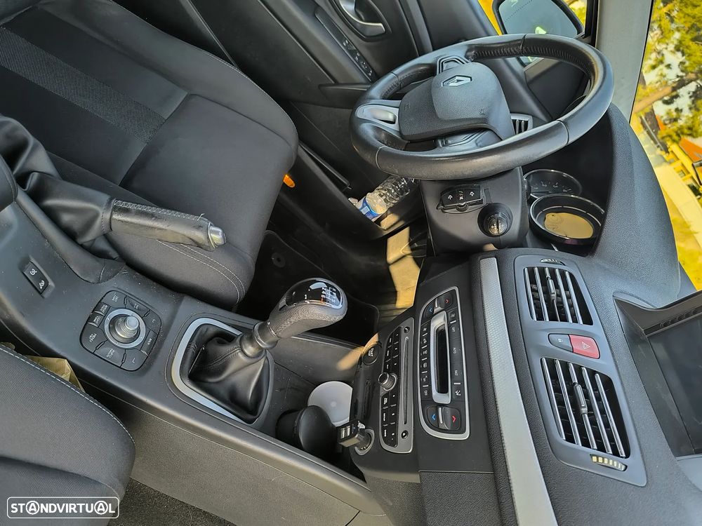 Renault Mégane Coupe - 13