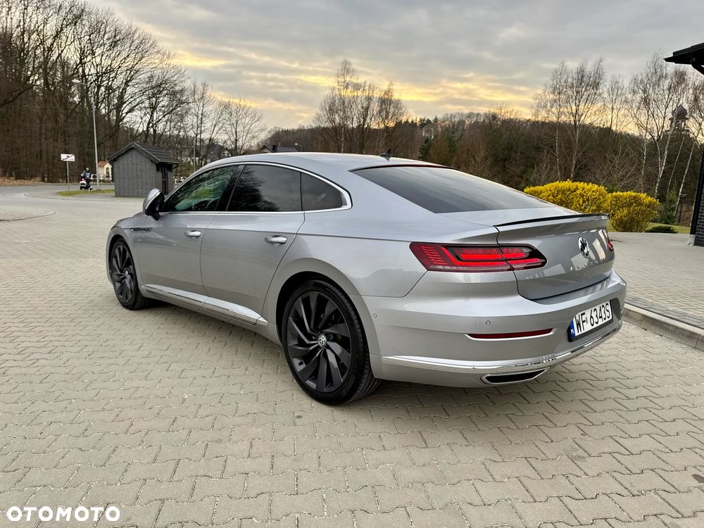Volkswagen Arteon 2.0 TDI SCR R-Line DSG - 11
