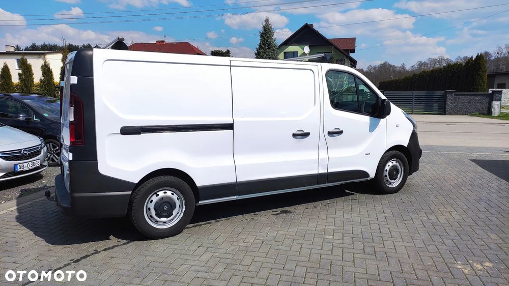 Opel Vivaro - 25