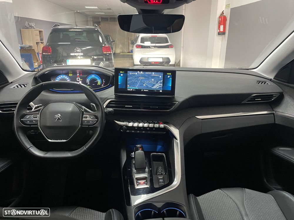 Peugeot 3008 1.6 Hybrid Allure Pack e-EAT8 - 24