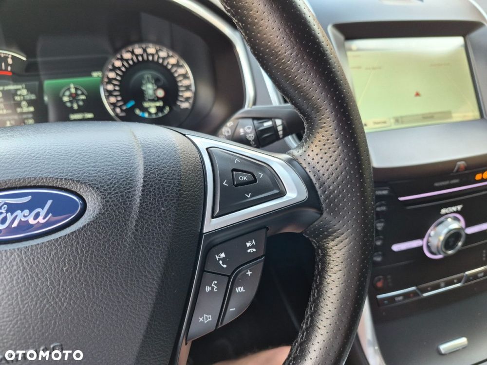Ford S-Max - 27