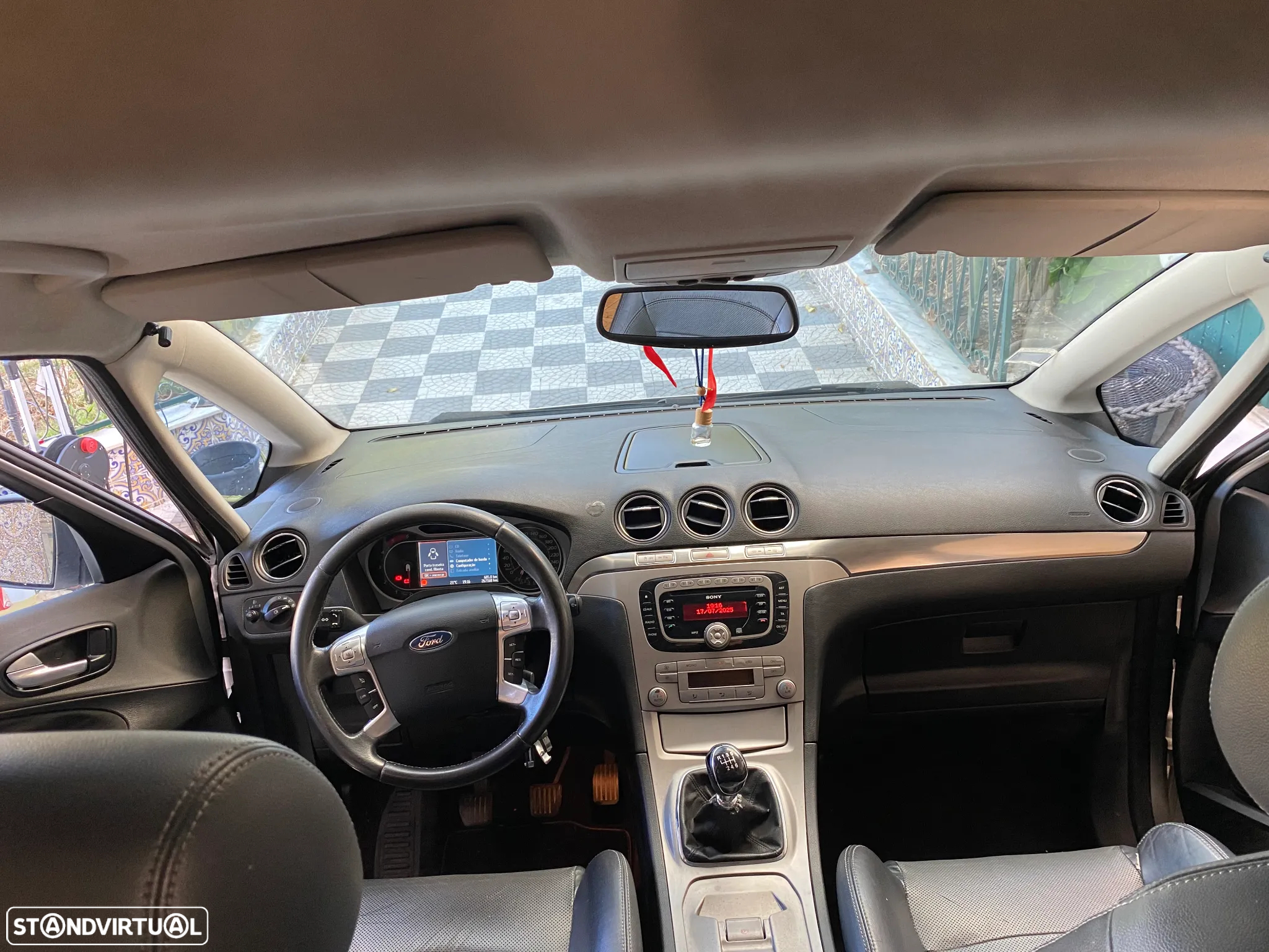 Ford S-Max 1.8 TDCi Titanium 7L - 9