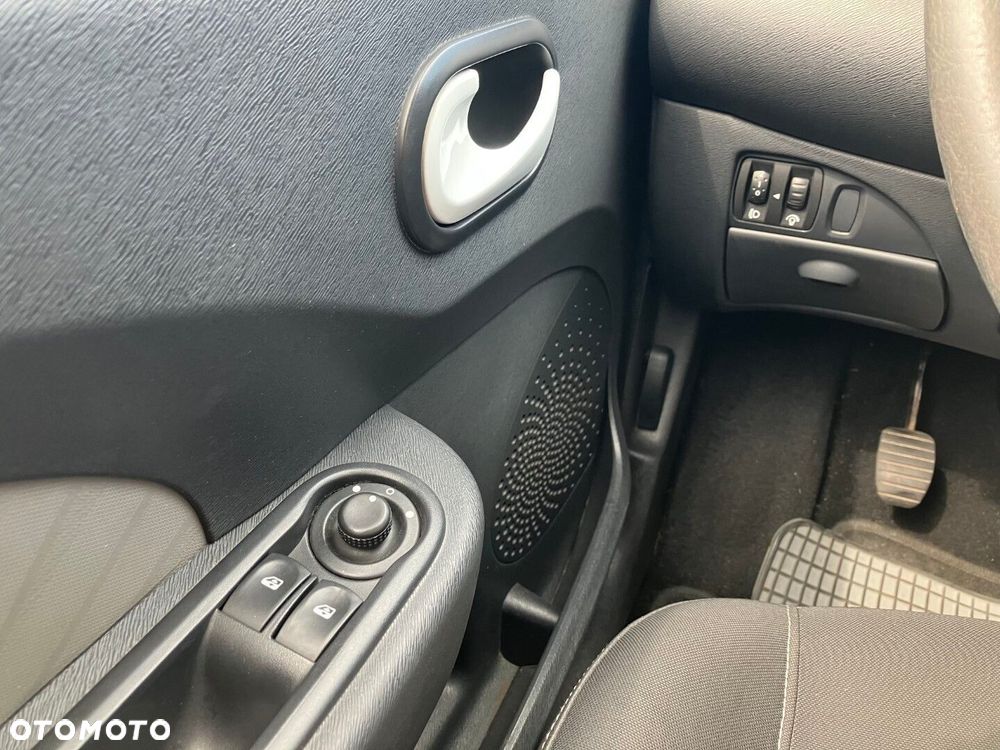 Renault Twingo 1.2 LEV 16V 75 Yahoo - 16