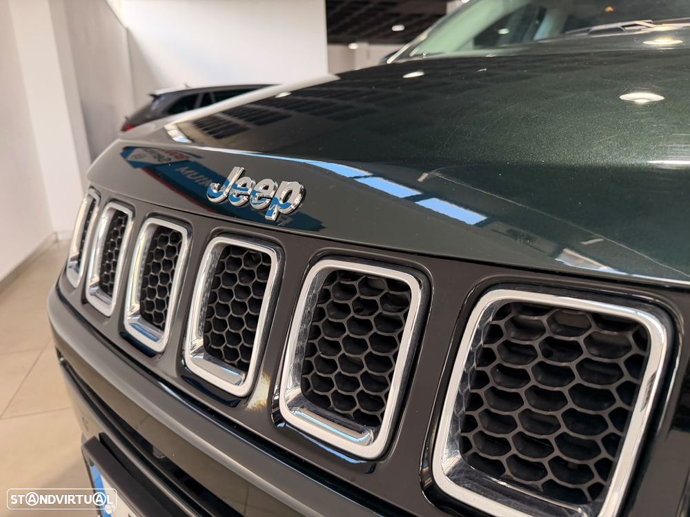 Jeep Compass 1.3 T Limited DCT - 29