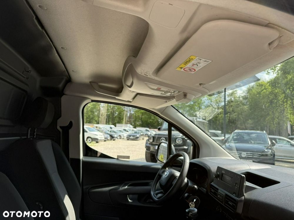 Toyota Proace City - 15