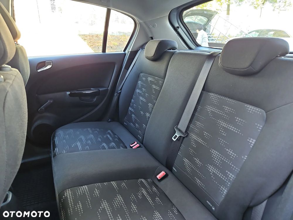 Opel Corsa 1.2 16V Enjoy - 16