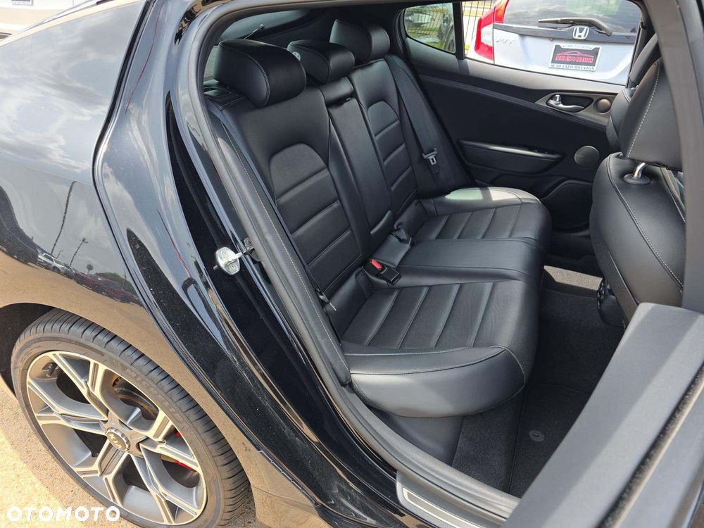 Kia Stinger 3.3 T-GDI V6 GT AWD - 7
