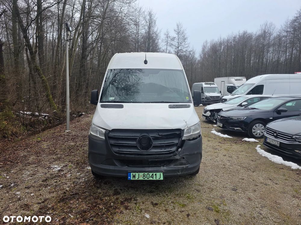 Mercedes-Benz SPRINTER - 2