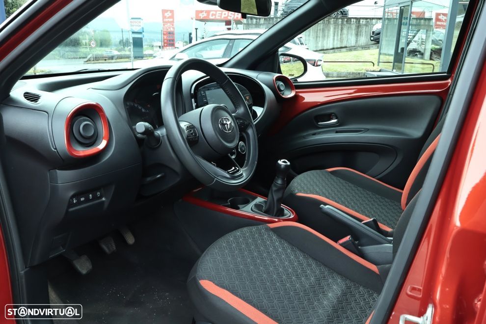 Toyota Aygo X 1.0 Pulse - 14