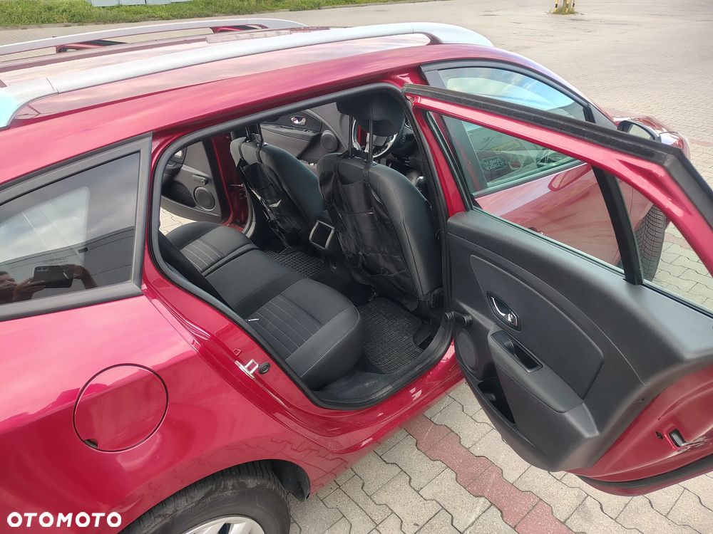 Renault Megane 1.6 16V Limited - 9