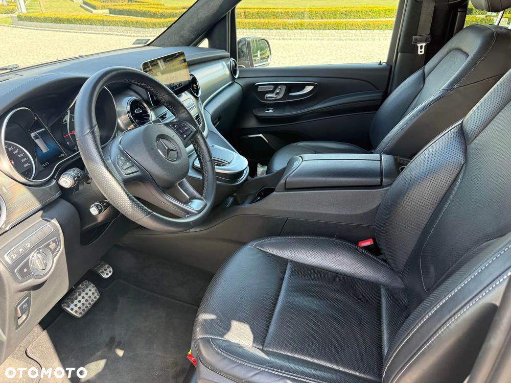 Mercedes-Benz Klasa V 300 d 4-Matic Exclusive 9G-Tronic (d³ugi) - 11
