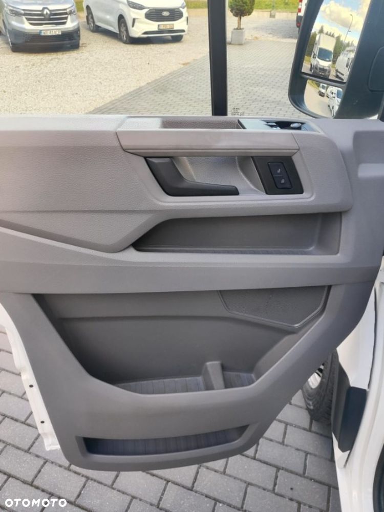 Volkswagen Crafter - 22