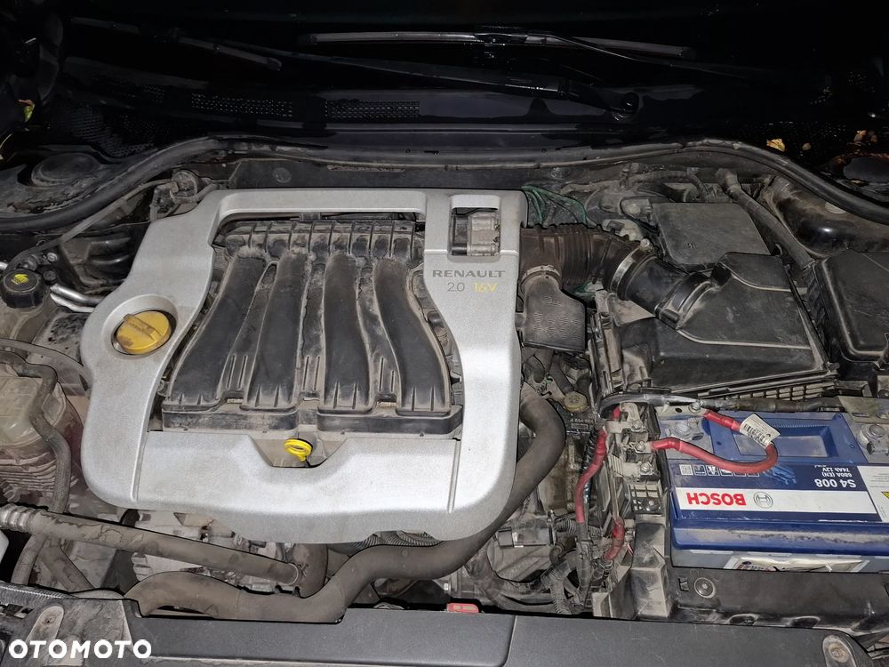 Renault Laguna 2.0 Expression - 8