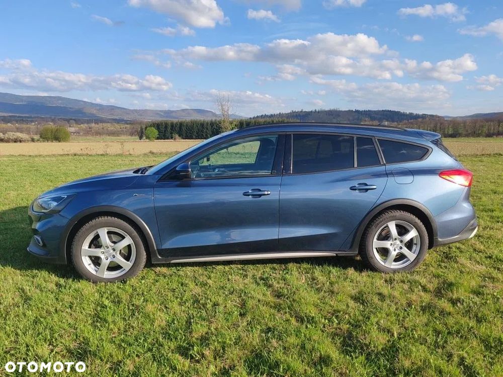 Ford Focus 2.0 EcoBlue Active Business - 11