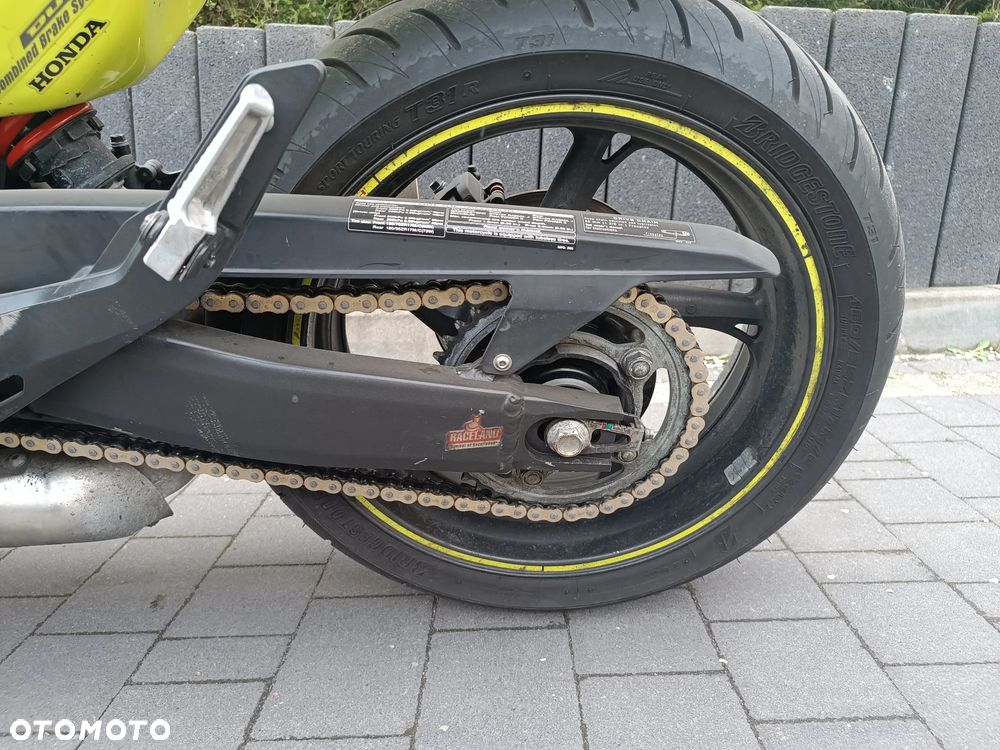Honda Hornet - 19