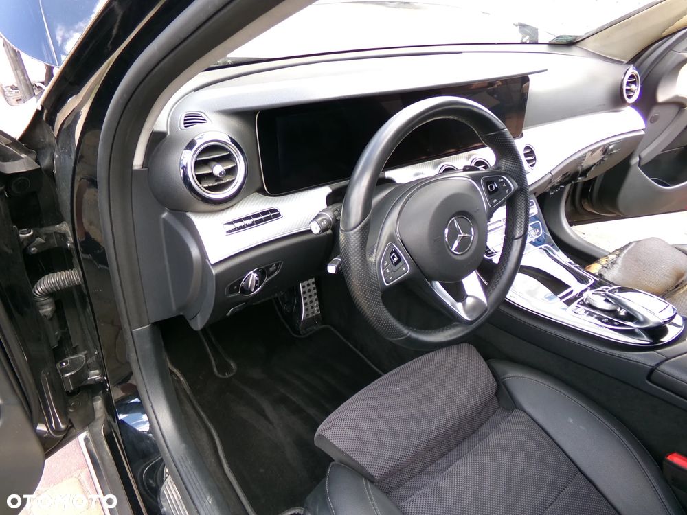 Mercedes-Benz Klasa E 220 d 4Matic All-Terrain 9G-TRONIC Avantgarde - 3