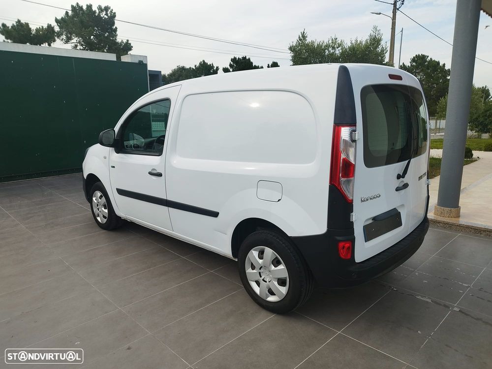 Renault Kangoo  ZE 33  fase II - 4