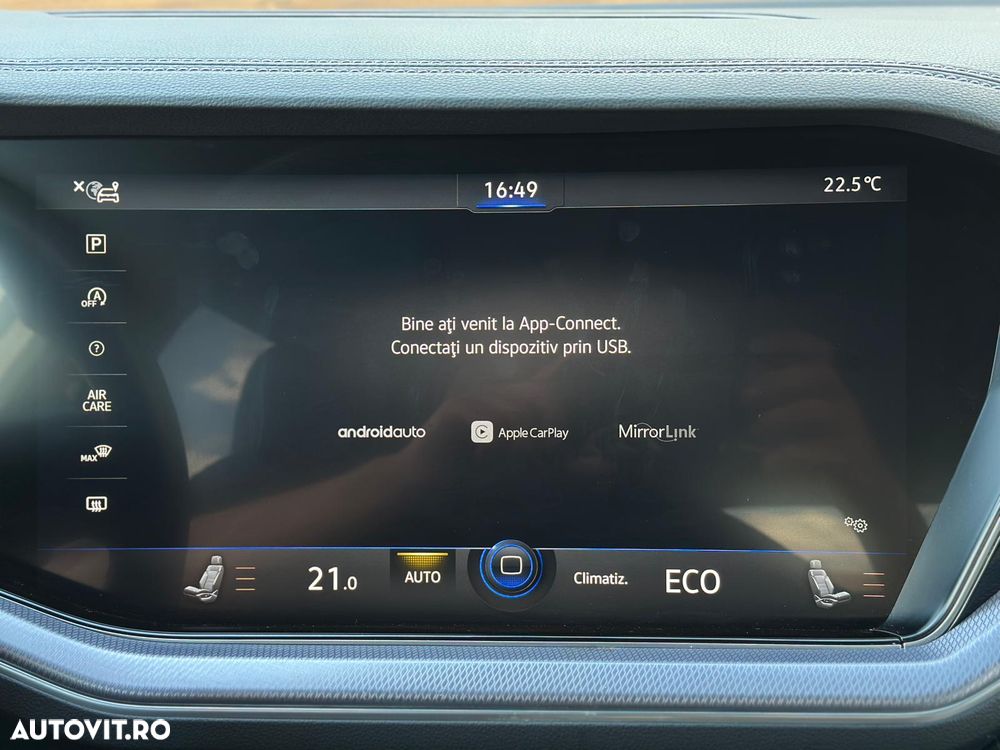 Volkswagen Touareg V6 TSI R-Style - 38