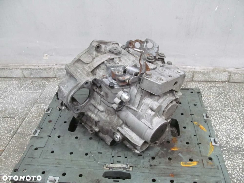 AUDI A3 8P VW LEON 2.0 TFSI SKRZYNIA BIEGOW JLW 137 tkm 6 BIEGOW - 4