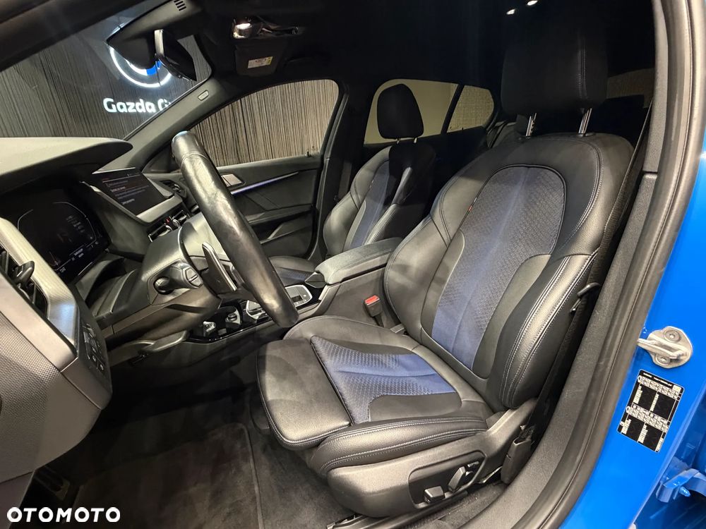 BMW Seria 1 120i M Sport - 10