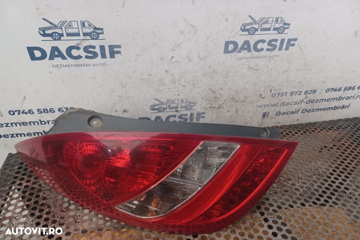 Lampa stop stanga pe aripa Hyundai i20 PB  [din 2008 pana  2012] seria Hatchback 5-usi 1.2 MT (78 h - 1