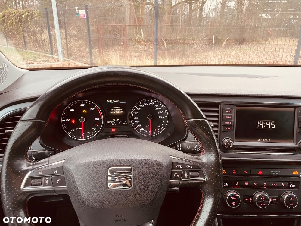 Seat Leon 2.0 TDI DPF FR Black Matt Edition - 5