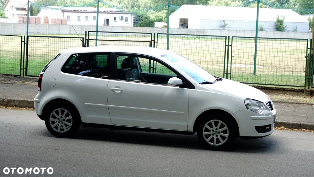 Volkswagen Polo 1.6 Sportline - 38