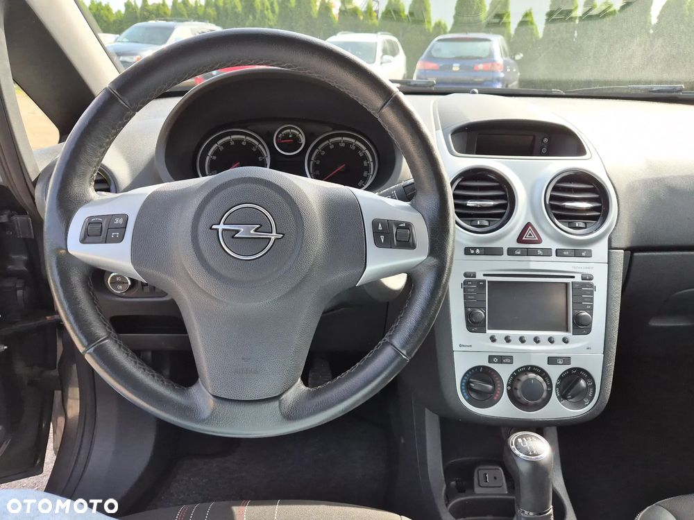 Opel Corsa 1.4 16V EcoFLEX Start-Stop 150 Jahre - 8