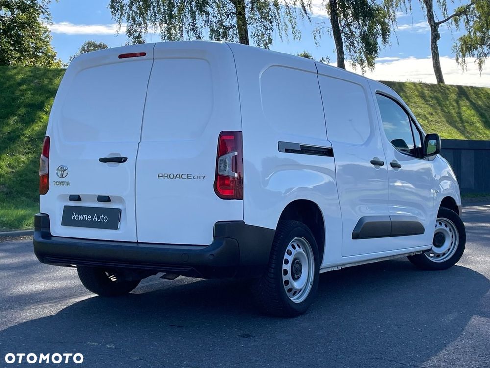 Toyota PROACE CITY - 13