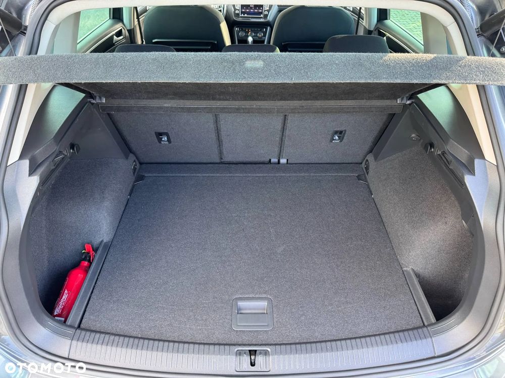 Volkswagen Tiguan - 28