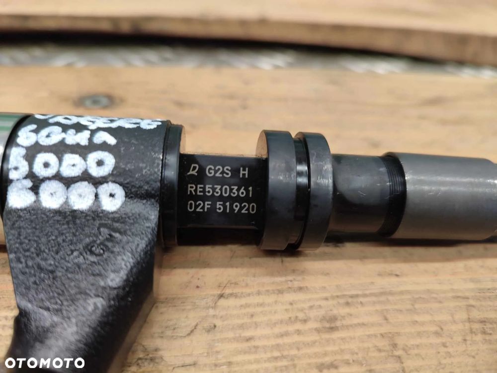 Wtrysk John Deere seria 6000 (RE530361) - 3