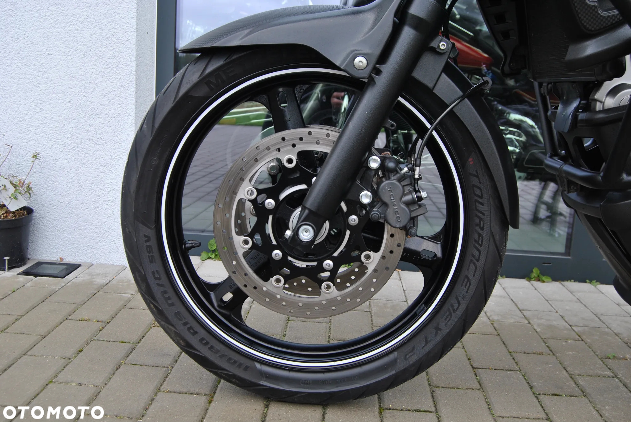 Suzuki DL - 13