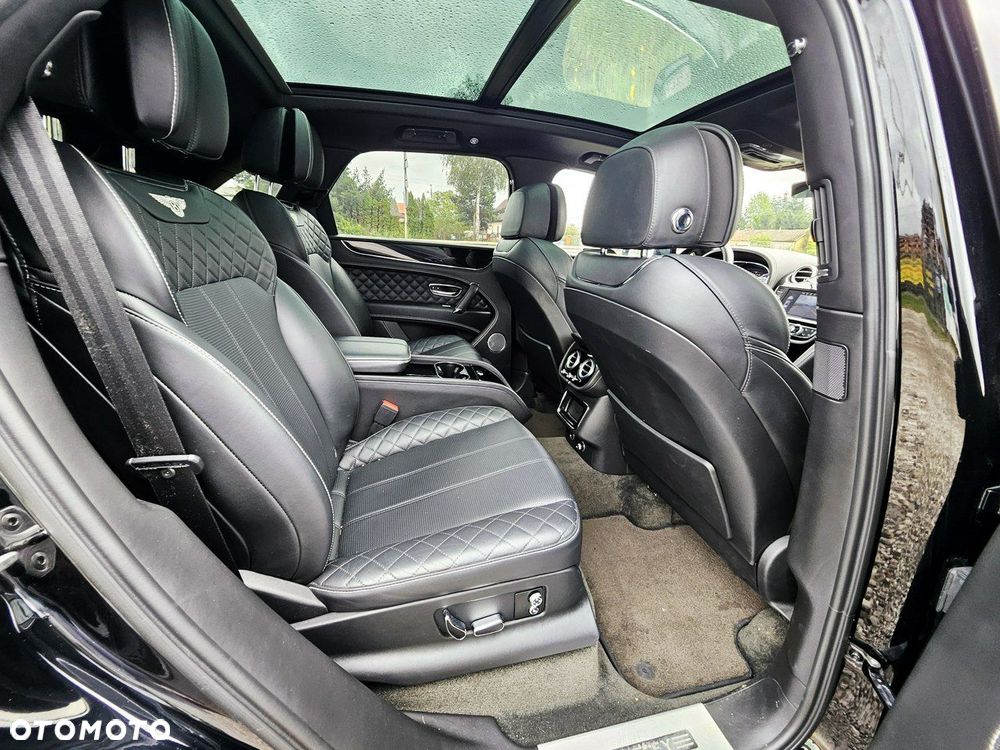 Bentley Bentayga - 11