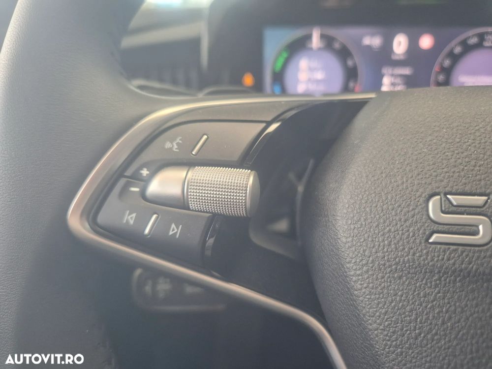 Skoda Superb 1.5 TSI iV DSG Selection - 18