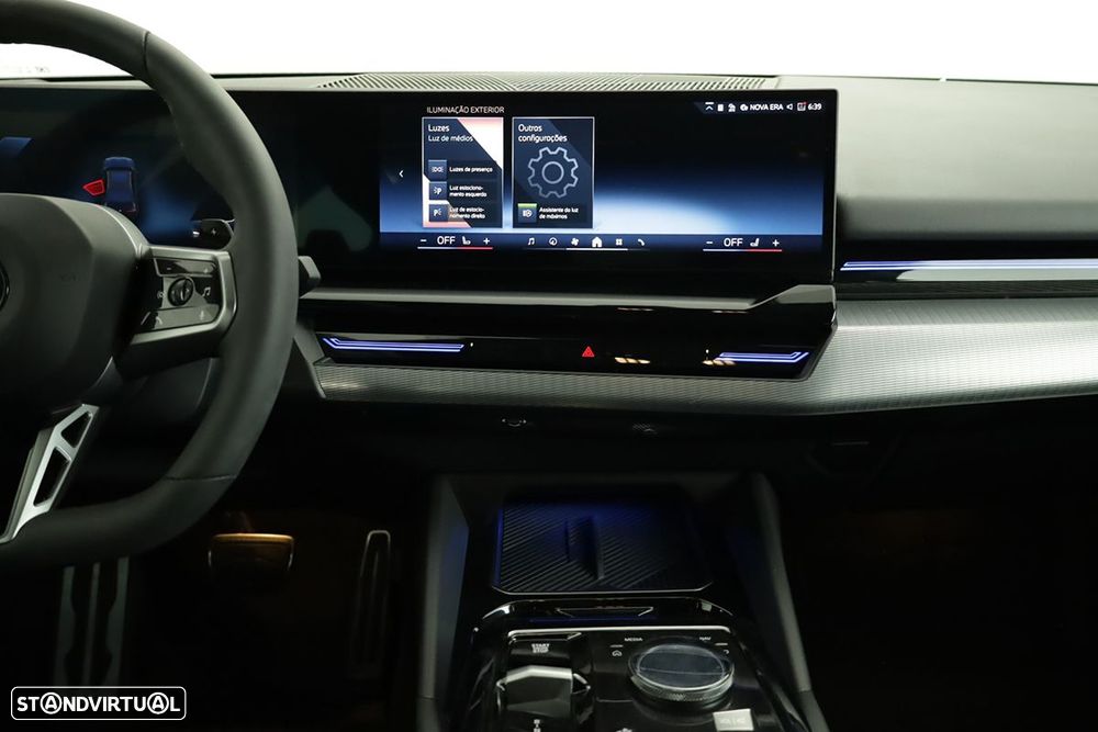 BMW 520 d Pack Desportivo M - 9