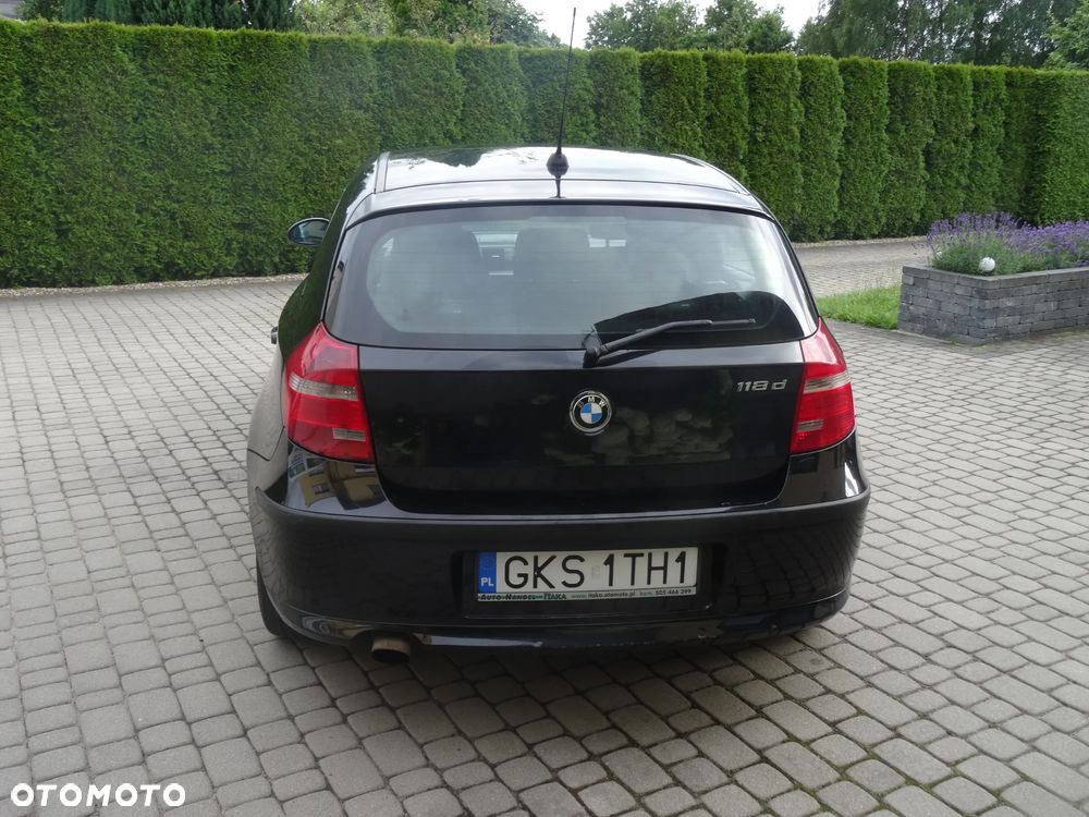 BMW Seria 1 118d - 12