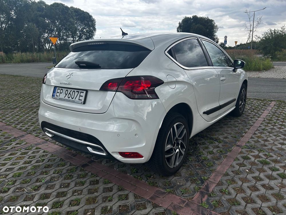 Citroën DS4 1.6 THP SportChic - 5