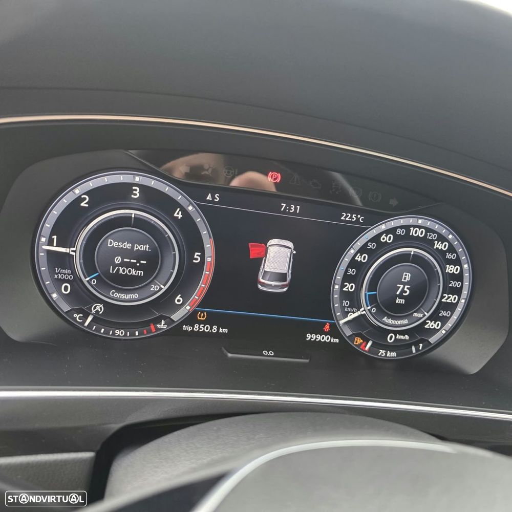 VW Tiguan 2.0 TDi Sport BlueMotion - 24
