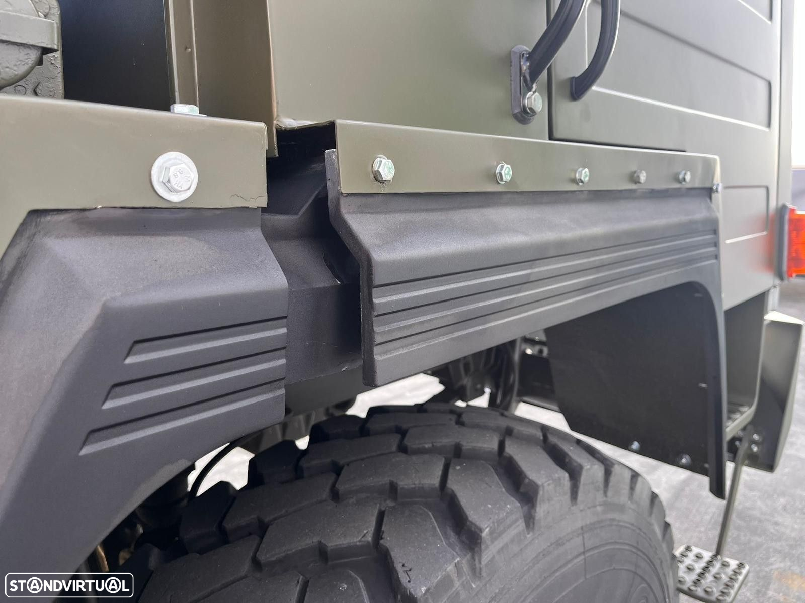Saurer 6DM 4X4 4x4 - 40