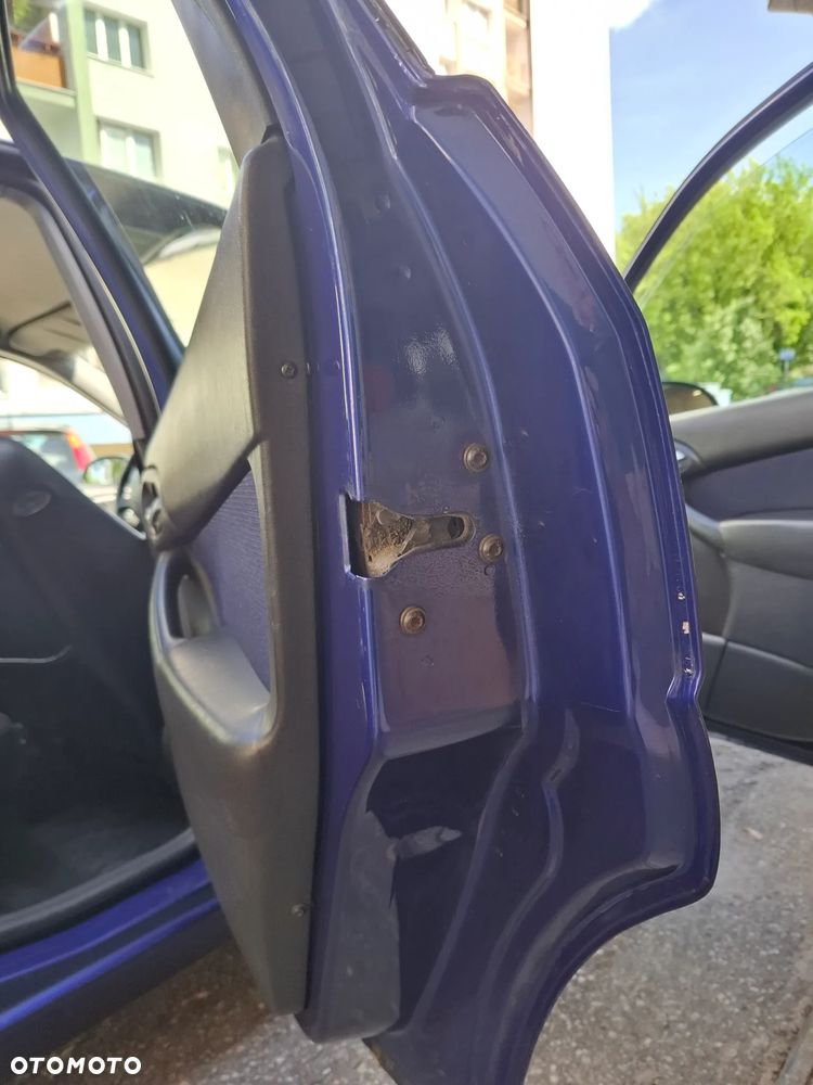 Ford Focus ST170 - 22