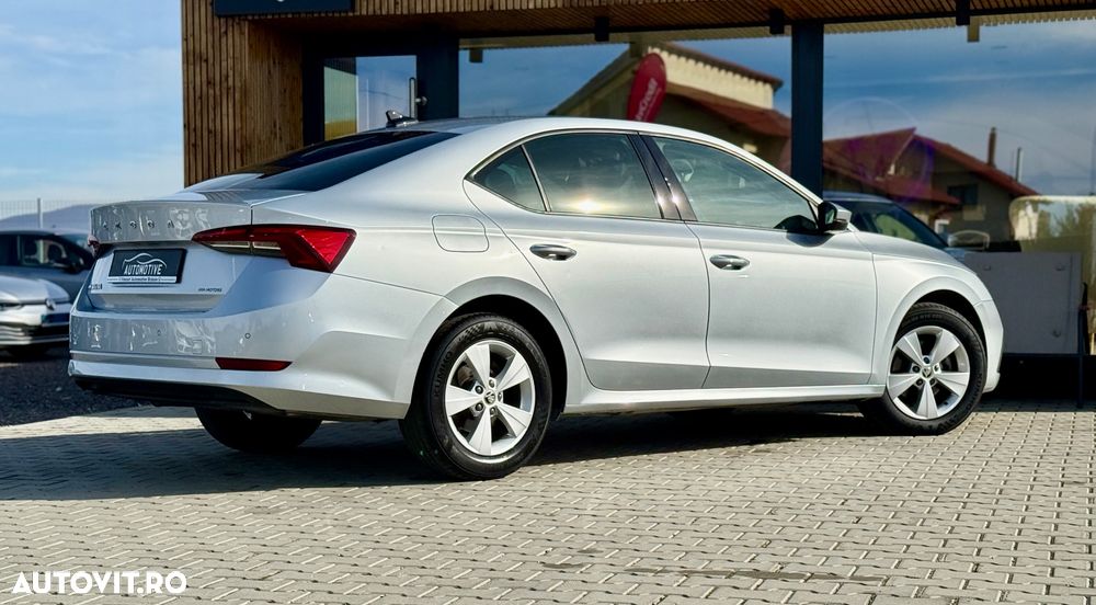 Skoda Octavia 2.0 TDI Ambition - 4