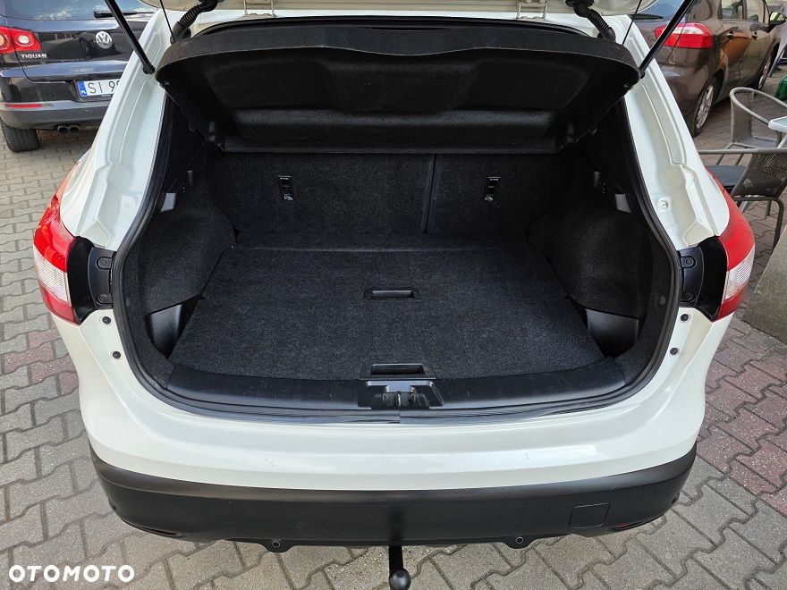 Nissan Qashqai 1.2 DIG-T N-Connecta - 17