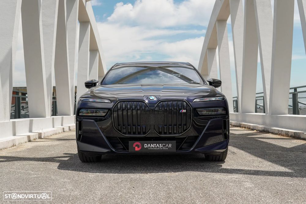 BMW 760 M760e xDrive - 3