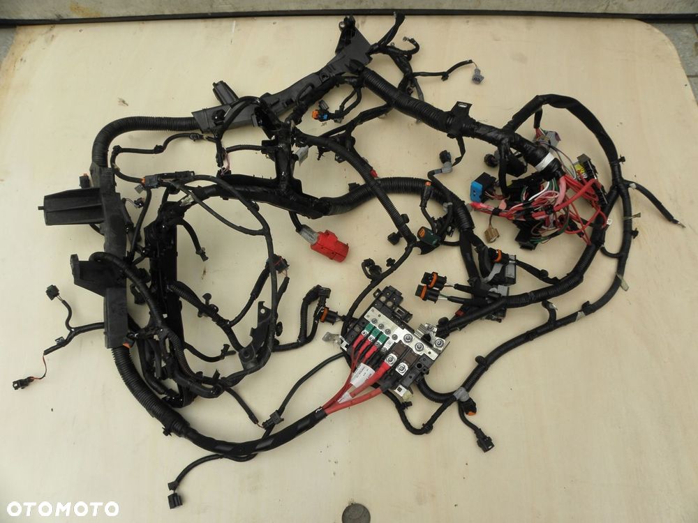 RENAULT MASTER INSTALACJA SILNIKA 240 119 057S