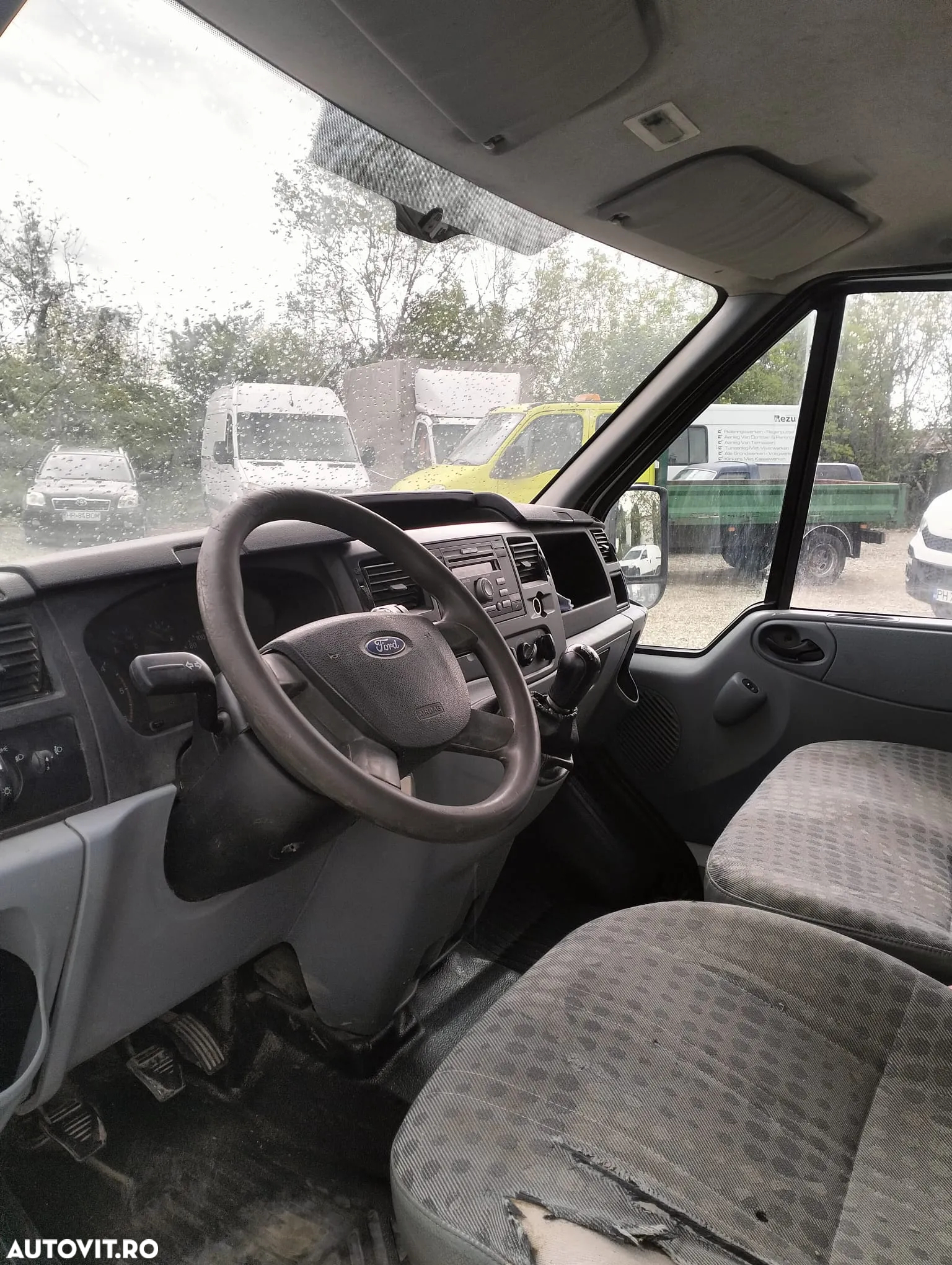 Ford TRANSIT 7 LOCURI BASCULABIL - 7