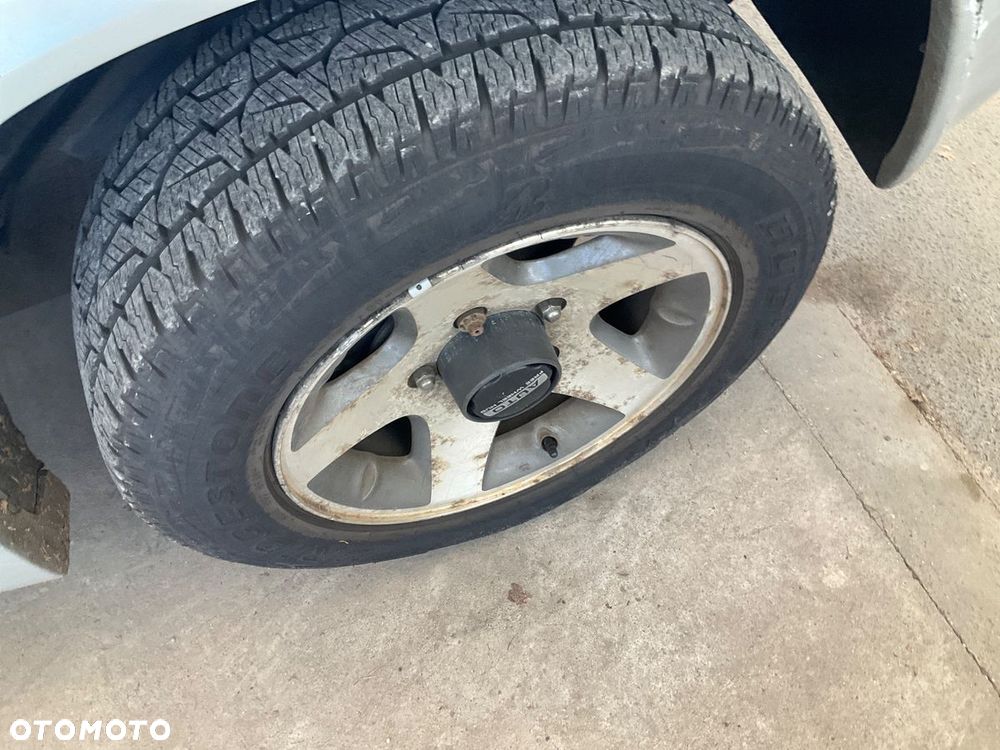 Suzuki Grand Vitara - 31