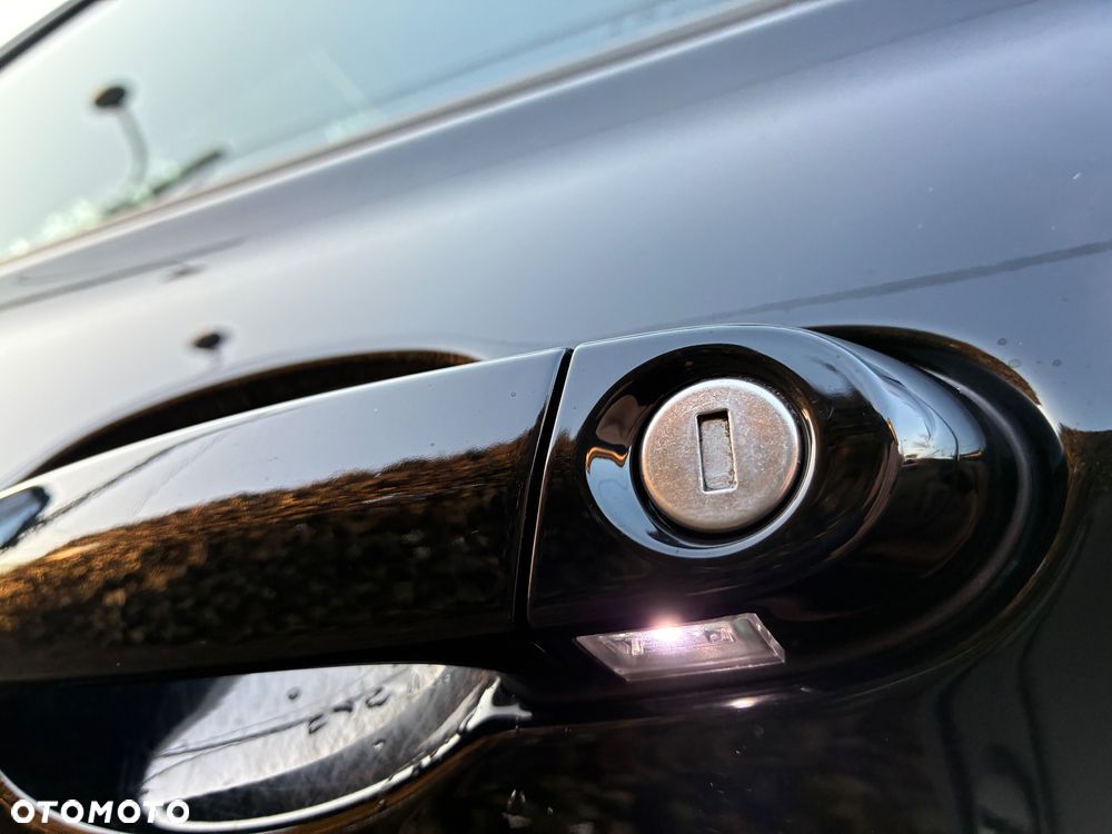 BMW Seria 3 320i Advantage - 32