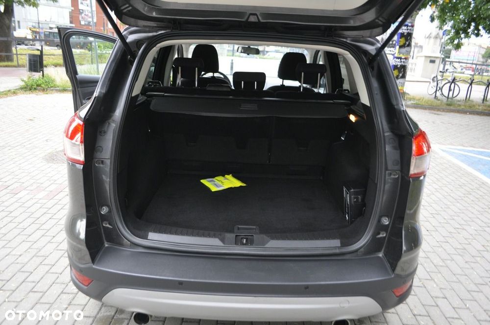 Ford Kuga - 9