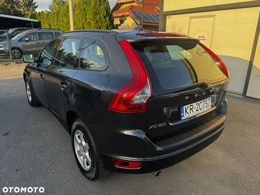 Volvo XC 60 2.4D AWD - 7