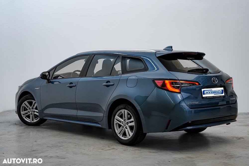 Toyota Corolla - 6